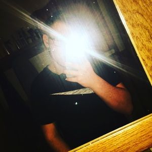 Meet your Posher, Dakota